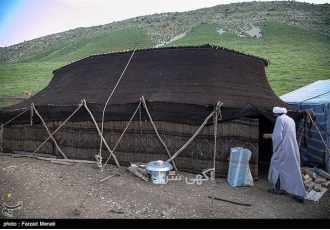 چادر عشایری &#۱۶۰;سیاه چادر در تهران چادر عشایری یا سیاه چادر