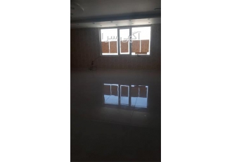 استخدام نصاب درب و پنجره UPVC با حقوق بالا