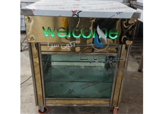 میز ویترینی استیل ، چهار چرخ