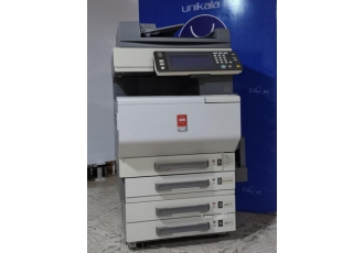 دستگاه کپی لیزری رنگی ایستاده اُسه مدل oce cs۱۸۰ دستگاه کپی لیزری رنگی