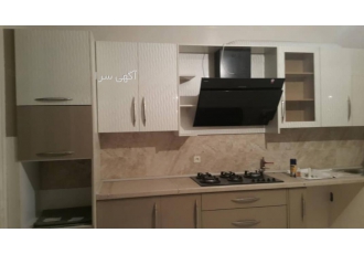 اپارتمان چهارخوابه بازسازی شده مناسب پرسنل سفارت یک واحد اپارتمان از سه
