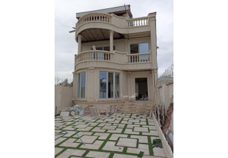 فروش ویلای نیمه کاره ساحلی 200 متری