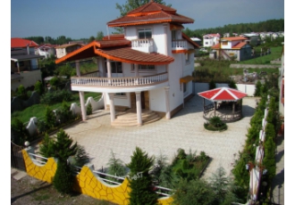 لوکسترین ویلا ساحلی زیباکنار