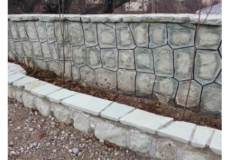 پیمانکاری سنگ مالون سبز وقرمز اجرای دیوار حایلی اجرای دیوار