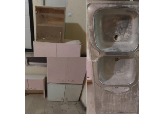 کابینت فلزی و سینک کارکرده کابینت فلزی در اندازه های تقریبی 90 30 50 30