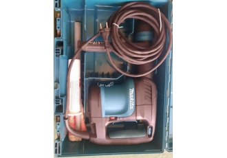 ماکیتا تخریب سلام یک دستگاه دریل تخریب ماکیتا نو و دست نخوردهmh870c
