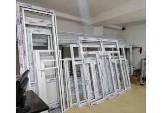 درب و پنجره دوجداره یوپی وی سی UPVC و توری پلیسه وثابت