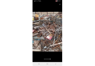 خرید ضایعات فلزی شامل آهن، آلومینیوم، مس و استیل با قیمت‌های رقابتی