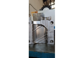 خدمات فرز cnc ماشینکاری و خدمات فرزcnc انواع قالبهای تزریق و پلاستیک