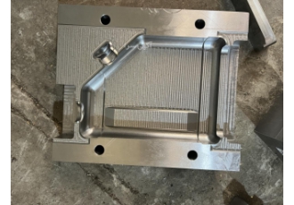 خدمات فرز cnc سه محور خدمات فرز cnc سه محور