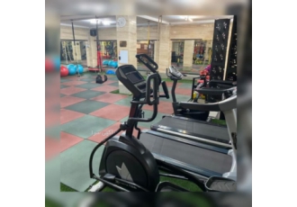 باشگاه چربی سوزی آمادگی جسمانی تی آر ایکس حرکات باشگاه صدرا محیطی دنج