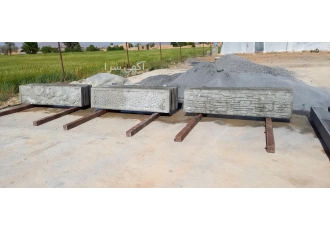 دیوار پیش ساخته محوطه بتن ریزی کف ماله پروانه