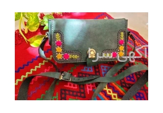 کیف زنانه در تهران تولید کننده کیف های چرم سنتی زنانه در طرح ها و رنگ