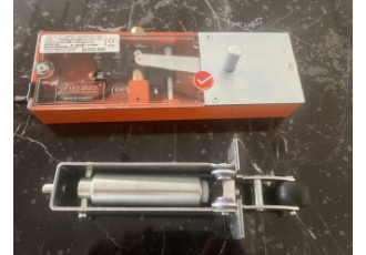 قطعات اسانسور دیکتاتور و قفل(برند دلتا تک ترکیه) واردات قطعات اسانسور