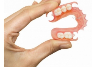 دندانسازی کیارش: ساخت و تعمیر انواع پروتز دندان 🦷 در دندانسازی کیارش