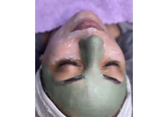 پاکسازی و فیشیال تخصصی پوست در هشتگرد و شهر جدید ✨ آیا به دنبال پوستی
