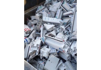 فروش ضایعات پی وی سی upvc با بهترین قیمت در محل شما در تبریز اگر شما هم