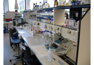 آزمایشگاه پاتوبیولوژی رشد آزمایشگاه پاتوبیولوژی رشد یکی از قدیمی ترین