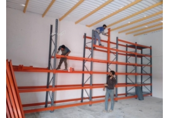 نصاب قفسه فلزی