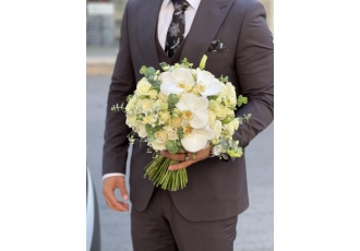 دسته گل عروس با افتخار دریکی از قشنگ ترین روزها با زیباترین دسته گلهای