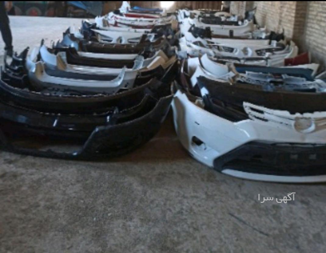 چراغ مگان استوک