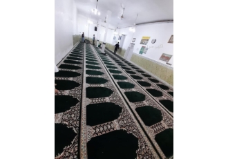 کارخانه فرش مسجدی و نمازخانه کاشان برای سفارش انواع فرش نمازخانه و مسجد